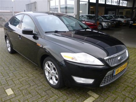 Ford Mondeo - 1.8 TDCi Titanium 2008/HB/ZWART - 1