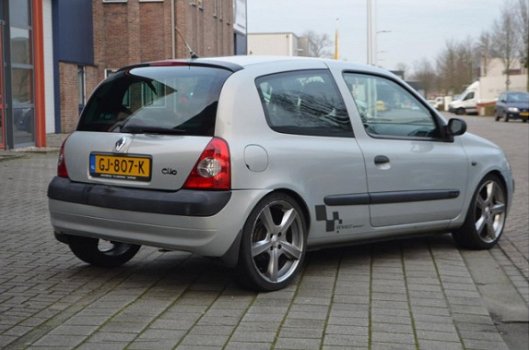 Renault Clio - 1.4 16v sport - 1