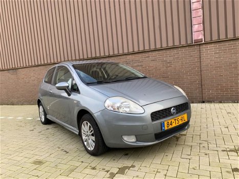 Fiat Grande Punto - 1.4 Dynamic 3drs 2007 180.000km APK NAP - 1