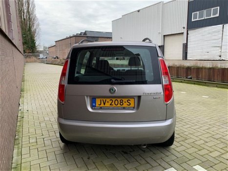 Skoda Roomster - 1.2 Ambiente Airco 2007 112.000km APK NAP - 1