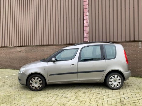 Skoda Roomster - 1.2 Ambiente Airco 2007 112.000km APK NAP - 1