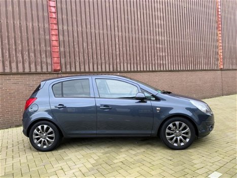 Opel Corsa - 1.4-16V '111' Edition 5drs Airco 2010 167.000km APK - 1