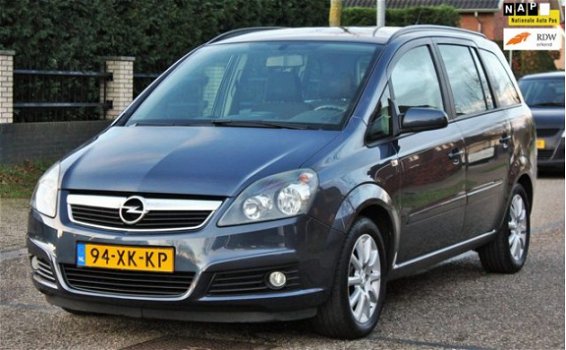 Opel Zafira - 1.8 Temptation , 7 PERS, CLIMA, CRUISE, TREKHAAK, NAP, ZEER NETTE AUTO - 1