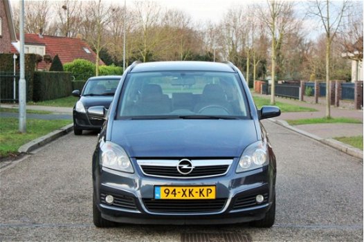 Opel Zafira - 1.8 Temptation , 7 PERS, CLIMA, CRUISE, TREKHAAK, NAP, ZEER NETTE AUTO - 1