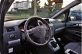 Opel Zafira - 1.8 Temptation , 7 PERS, CLIMA, CRUISE, TREKHAAK, NAP, ZEER NETTE AUTO - 1 - Thumbnail