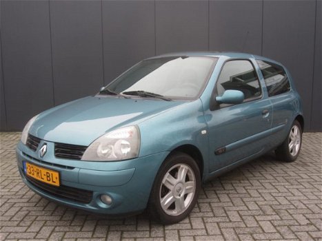 Renault Clio - 1.2-16V Community * Stuurbekrachtiging * Vingerhoets; Vierde generatie, Eersteklas Se - 1