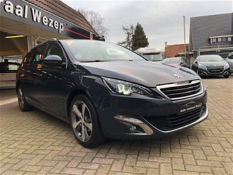 Peugeot 308 SW - 1.2 e-THP Allure Bi-xenon / Led / Cruise ctr / Climate ctr / Pdc / Navigatie / Spor - 1