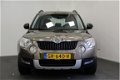 Skoda Yeti - 1.2 TSI 105PK *TREKHAAK* *NAVIGATIE*AIRCO*LM-VELGEN* ALLEEN IN LEIDERDORP - 1 - Thumbnail