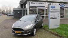 Ford Fiesta - 1.0 STYLE. 5 DEURS.NAVI.CRUISE.TREKHAAK.PRIVACYGLA S