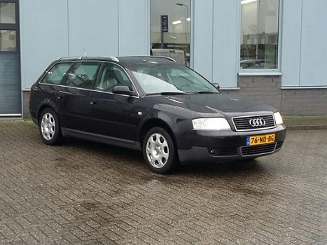 Audi A6 Avant - 2.4 MT - 1