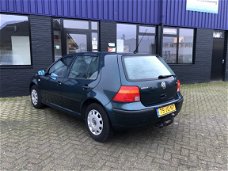 Volkswagen Golf - 1.6-16V Sportline