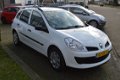 Renault Clio Estate - 1.2 TCE Expr, 1e eig, APK, NAVI, TREKHAAK, BLUETOOTH, ALL-SEASON - 1 - Thumbnail