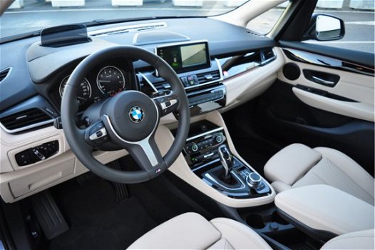 BMW 2-serie Active Tourer - 218i High Executive Luxury Line Aut - 1