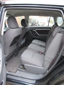 Toyota Verso - 1.8 VVT-i 7Pers. (Airco, Cruise, Camera, Stoelverwarming) - 1