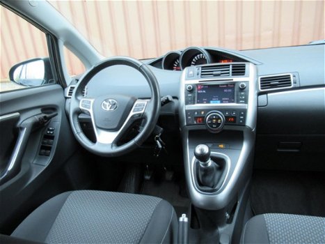 Toyota Verso - 1.8 VVT-i 7Pers. (Airco, Cruise, Camera, Stoelverwarming) - 1