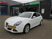 Alfa Romeo Giulietta - 1.4 T Distinctive /LEDER/XENON/170 PK/NL-AUTO NAP - 1 - Thumbnail