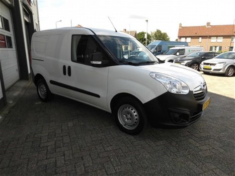 Opel Combo - 1.3 D 70KW - 1