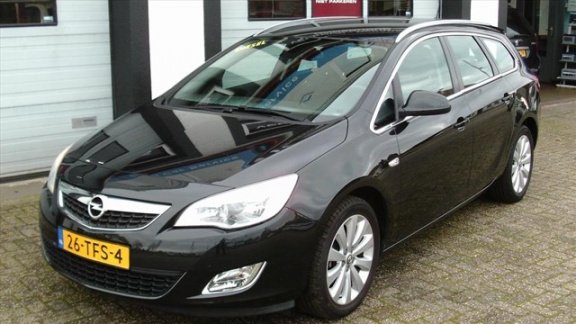 Opel Astra - 1.3CDTI 70KW SP.T. COSMO - 1