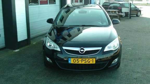 Opel Astra - 1.3 CDTI Ecoflex Start/Stop 95pk - 1