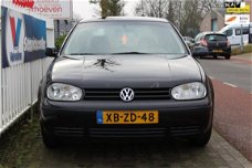 Volkswagen Golf - 1.6