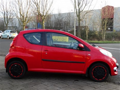 Peugeot 107 - 1.0-12V XR - SPORT - AIRCO - ELEKTRISCHE RAMEN - APK TOT 05/2020 - ACTIE PRIJS - 1