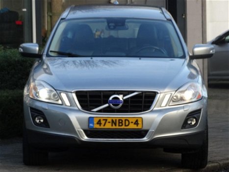 Volvo XC60 - 2.4 D5 AWD Summum - NAVI - XENON - AUTOMAAT - PDC - LEDER - CRUISE CONTR - STOEL VERW - 1