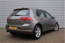 Volkswagen Golf - 1.6 TDI Highline / DSG / LEDER / NAVI / MULTIMEDIA