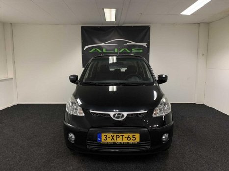 Hyundai i10 - 1.1 Pure 2009 Zwart AIRCO - 5DRS - NAP - 1