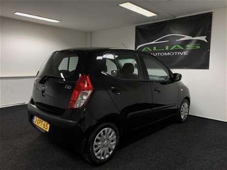 Hyundai i10 - 1.1 Pure 2009 Zwart AIRCO - 5DRS - NAP - 1