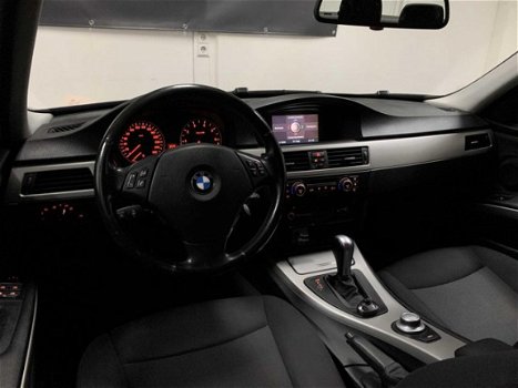 BMW 3-serie - 318i High Executive 2006 Blauw AIRCO - Automaat -Navi - APK 2021 - NAP - 1