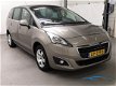 Peugeot 5008 - 1.2 PureTech Blue Lease 7pers. navi, clima, cruise, PDC, pano, nw model - 1 - Thumbnail