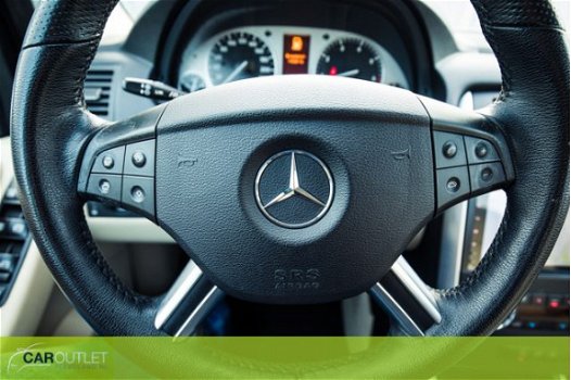 Mercedes-Benz B-klasse - 200 Strakke B Klasse met automaat. Android Systeem met groot scherm Navi. T - 1