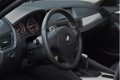 BMW X1 - sDrive18i Automaat | Airco | Stoelverwarming | 89.490km - 1 - Thumbnail