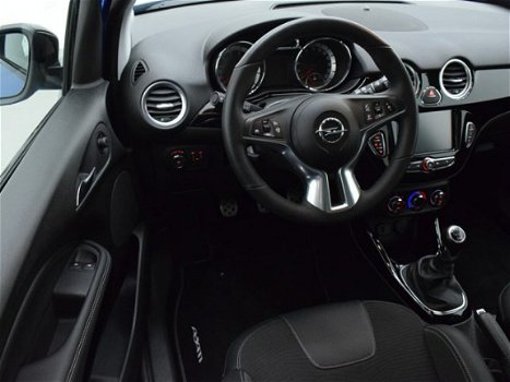 Opel ADAM - 1.0T 90PK ADAM ROCKS BlitZ | Navi | Parkeersensoren | Verwarmbare stoelen en stuur - 1