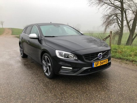 Volvo V60 - D6 AWD Plugin-Hybrid R-Design EXCL BTW - 1