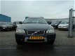 Volvo XC70 - 2.4 D5 AWD 136PK AUTOMAAT - 1 - Thumbnail