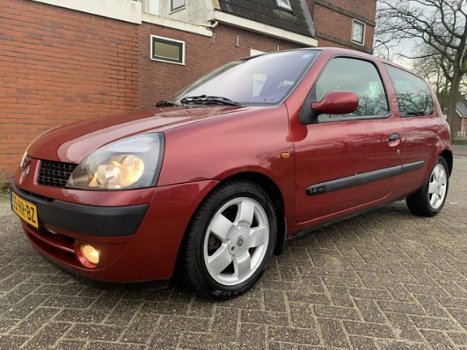 Renault Clio - 1.4-16V Airco apk