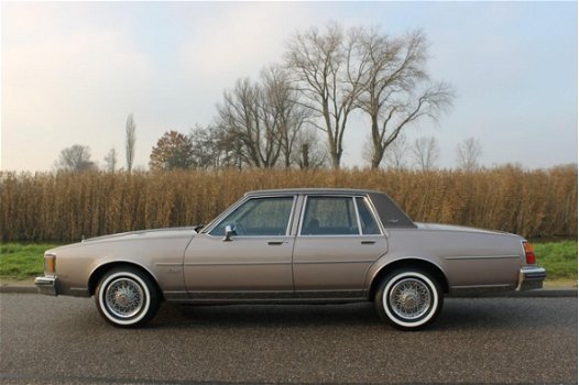 Oldsmobile Delta 88 - 5.0 88 Royal Nieuwstaat 1e Eig 44.000 ML 1984 - 1