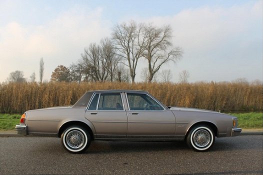 Oldsmobile Delta 88 - 5.0 88 Royal Nieuwstaat 1e Eig 44.000 ML 1984 - 1