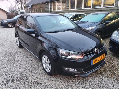 Volkswagen Polo - 1.2 TSI Highline Zeer netjes Nav, PDC, Cruise, Clima - 1