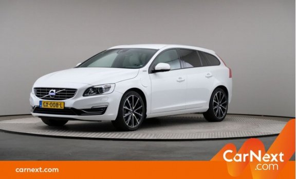 Volvo V60 - D5 AWD Gear Twin Engine Special Edition, Automaat, Leder, Navigatie, Trekhaak, Xenon - 1