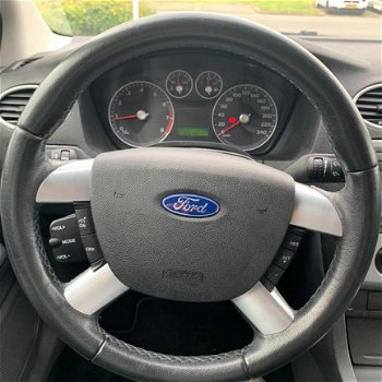 Ford Focus Wagon - 1.6-16V Trend Apk november, goed werkende airco en cruise control - 1