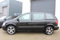 Chrysler Voyager - 2.4i LX Luxe /Navigatie/7 Persoons/Pdc/Cruise control/Rijklaar - 1 - Thumbnail