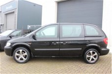 Chrysler Voyager - 2.4i LX Luxe /Navigatie/7 Persoons/Pdc/Cruise control/Rijklaar