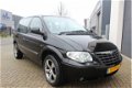 Chrysler Voyager - 2.4i LX Luxe /Navigatie/7 Persoons/Pdc/Cruise control/Rijklaar - 1 - Thumbnail