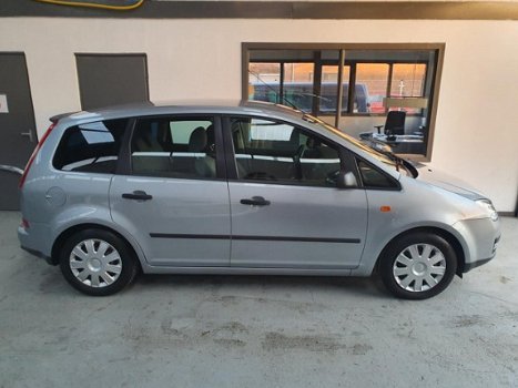 Ford Focus C-Max - 1.6-16V Ambiente DEALER ONDERH./ AIRCO/ NAP/ TREKHAAK - 1