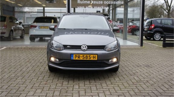 Volkswagen Polo - 1.0 Comfortline | 5 Drs. | Getint glas - 1