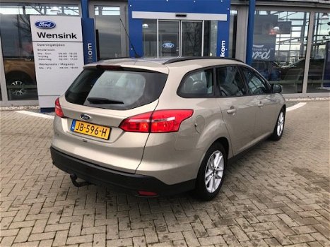 Ford Focus Wagon - 1.5 TDCI 95 pk Trend Edition - Navigatie, BL-Tooth, LM velgen, Airco, Trekhaak, V - 1