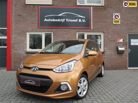 Hyundai i10 - 1.2i AIRCO-STUUR/STOELVERWARMING-PARKEERSENSOREN - 1