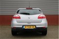 Renault Mégane - 2.0 Bose 141 PK Navi Cruise Keyless entry+start Panodak Bose Audio Camera Half Lede - 1 - Thumbnail